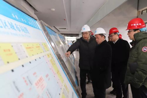 市委常委、宣傳部長張世華調(diào)研軍運(yùn)會主媒體中心(圖2)