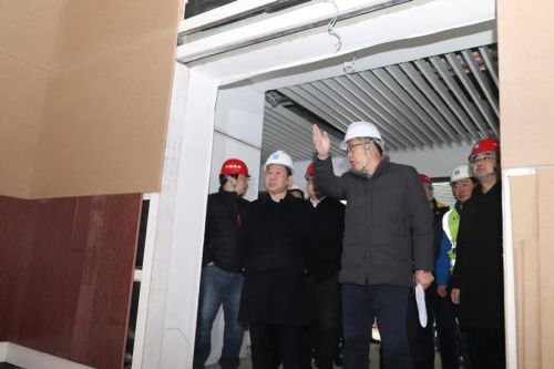 市委常委、宣傳部長張世華調(diào)研軍運(yùn)會主媒體中心(圖3)