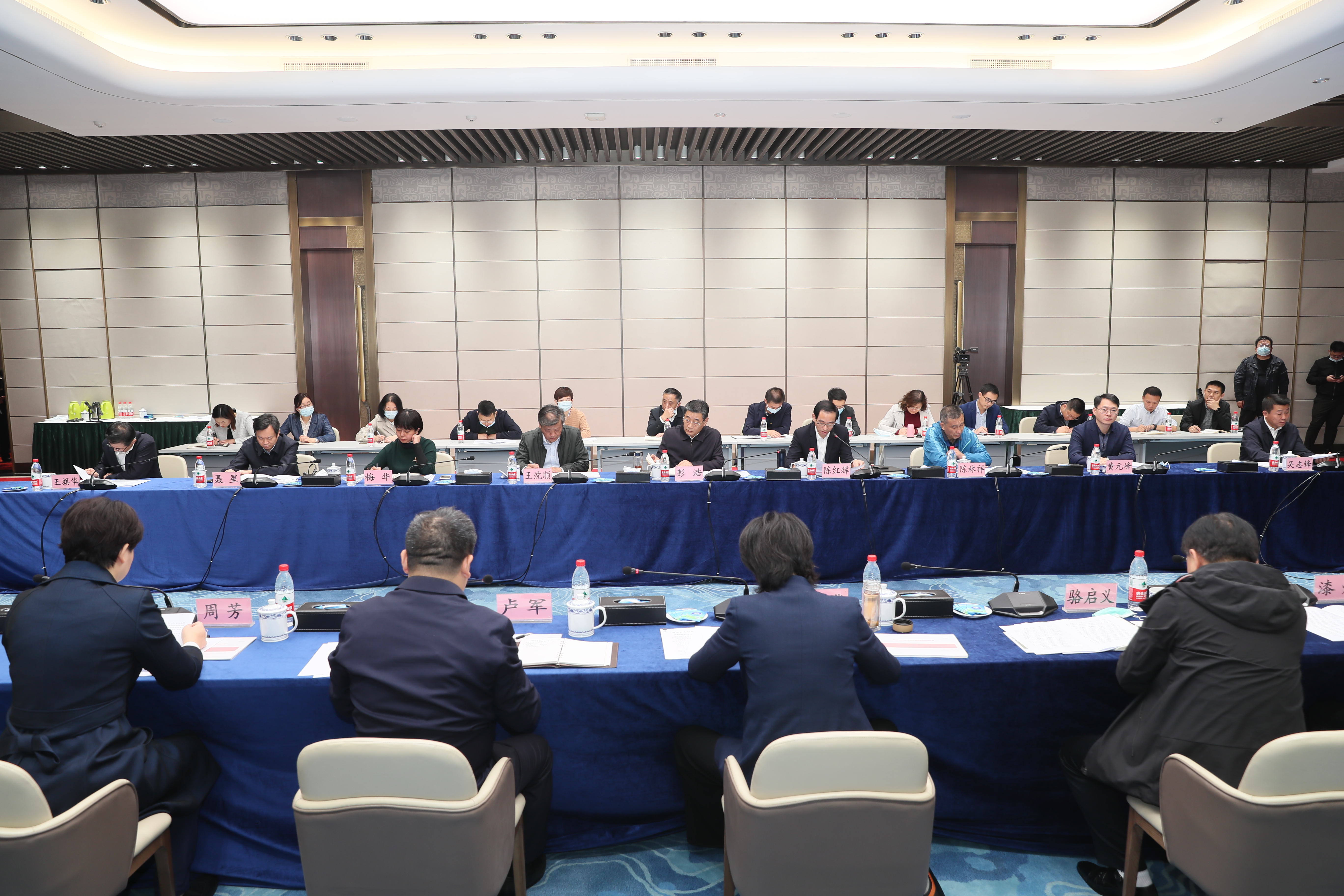 副省長肖菊華來公司調研：武漢體育中心在做好軍運會“后半篇文章”中具有標桿意義(圖12)